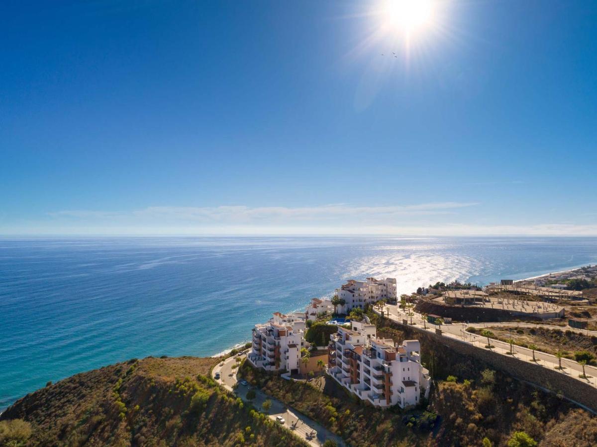 טורוקס Olee Nerja Holiday Rentals By Fuerte Group מראה חיצוני תמונה